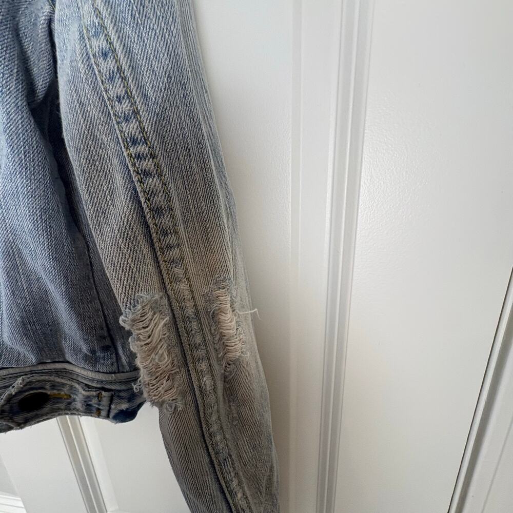 Abercrombie & Fitch Denim Jacket Distressed Vintage Y2K Light Wash Women's L - Picture 8 of 10